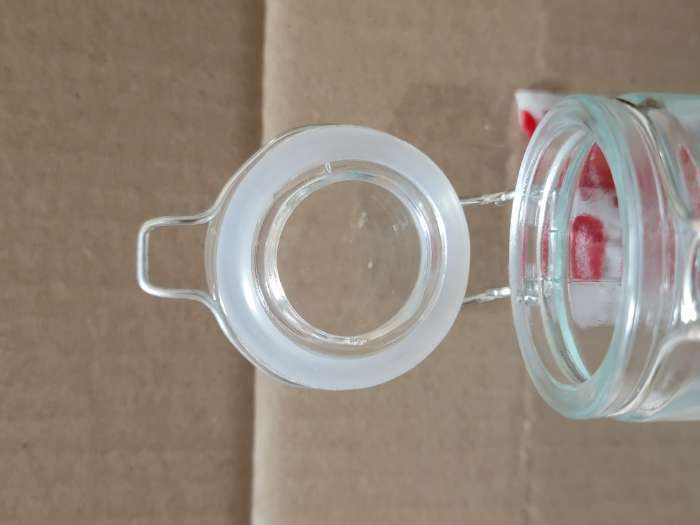 Фотография покупателя товара Банка для сыпучих продуктов Доляна «Галерея», 100 мл, 6.5×10.6 см, с бугельным замком, стекло - Фото 8