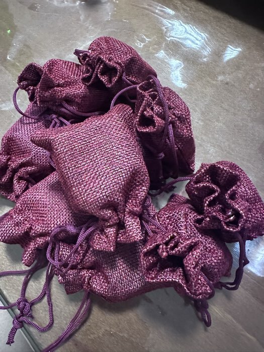 Фотография покупателя товара Холщовый мешочек для украшений, подарков и трав, текстиль «Эко» красный, 7×9 см - Фото 16