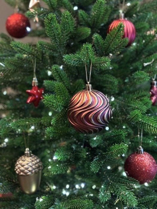 Фотография покупателя товара Ёлочные игрушки «Ширин», шары новогодние, d=8 см, набор 2 шт., волна, зелёно-золотой - Фото 7