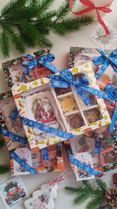 Фотография покупателя товара Лента атласная «Звёзды», 15 мм, 23±1 м, синяя №040 - Фото 4