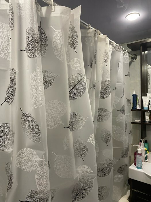 Фотография покупателя товара Штора для ванны Доляна «Чёрно-белые листья», 180×180 см, EVA - Фото 6