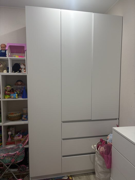 Фотография покупателя товара Шкаф двухстворчатый распашной «Мадера», 800×520×2100 мм, цвет белый - Фото 2