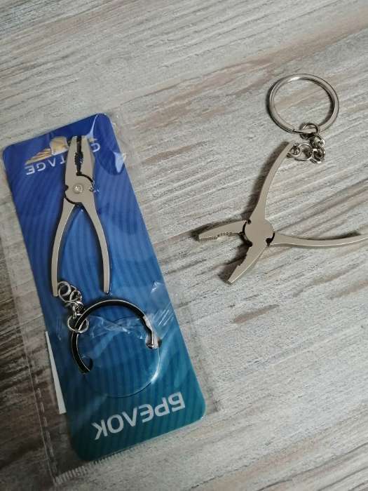 Фотография покупателя товара Брелок для ключей автомобиля Cartage, пассатижи, металл - Фото 1