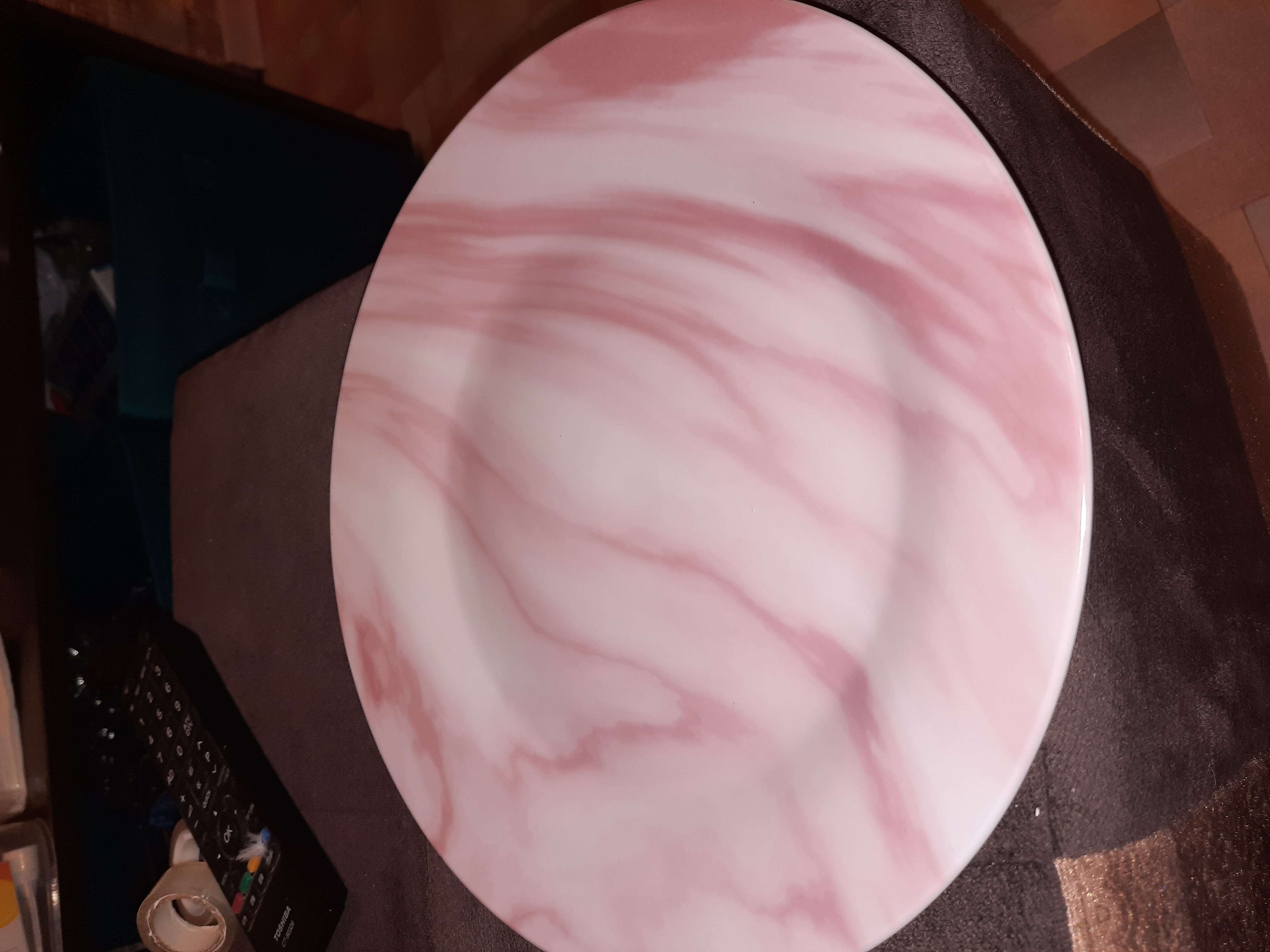 Фотография покупателя товара Тарелка керамическая обеденная Доляна «Мрамор», d=24 см, цвет розовый - Фото 1