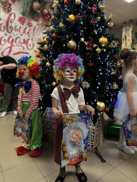 Фотография покупателя товара Костюм карнавальный «Клоун с бабочкой», красная клетка, рост 134-152 см - Фото 1