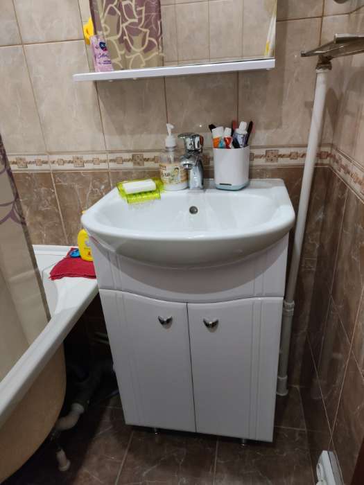 Фотография покупателя товара Комплект мебели: для ванной комнаты "Тура 50": тумба + раковина + зеркало-шкаф - Фото 10