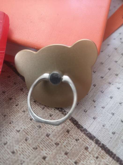 Фотография покупателя товара Держатель-подставка с кольцом для телефона LuazON, в форме "Мишки", цвет сатин - Фото 4