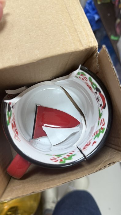 Фотография покупателя товара Кружка керамическая новогодняя, Микки Маус, 250 мл - Фото 2