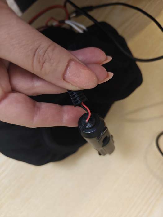 Фотография покупателя товара УЦЕНКА Оплетка на руль с подогревом от прикуривателя, 12 В, 40 Вт, размер 38 см, чёрный - Фото 3