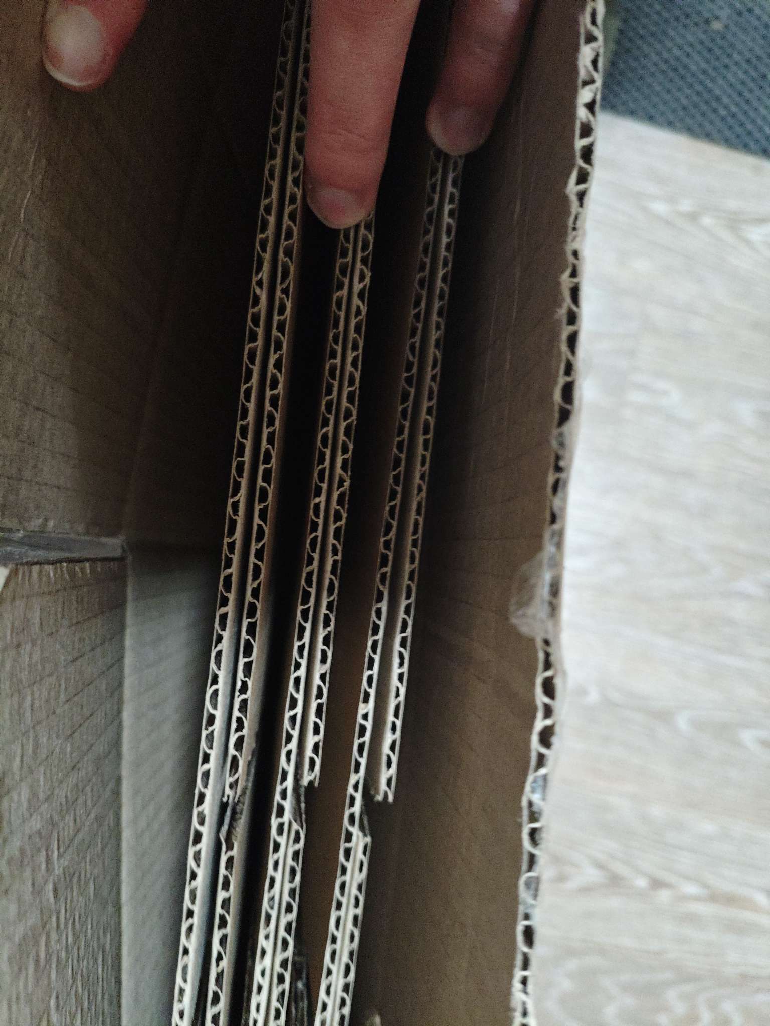 Фотография покупателя товара Коробка складная, бурая, для упаковки, хранения и переезда, 30×25×17 см - Фото 32