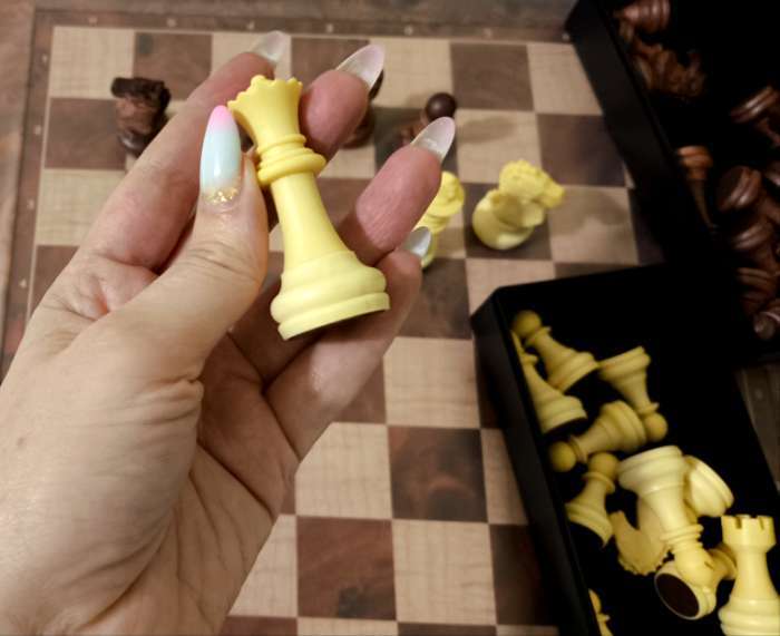 Фотография покупателя товара Шахматы магнитные пластиковые, доска с фигурами, 39×39 см - Фото 2