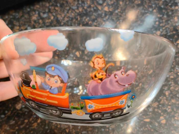 Фотография покупателя товара Детский набор посуды «Азбука», 2 предмета: кружка 250 мл, салатник 13 см, рисунок МИКС - Фото 2
