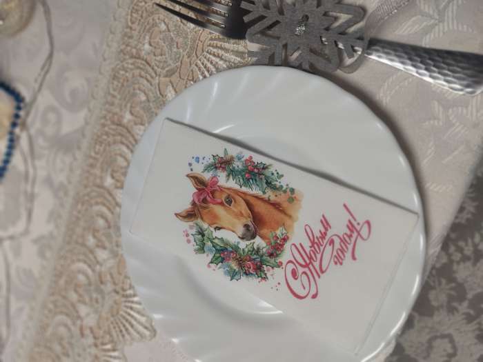 Фотография покупателя товара Набор для декора столовых предметов «Доляна. Снежинка», 4 штуки, серый, 7×8 см - Фото 1