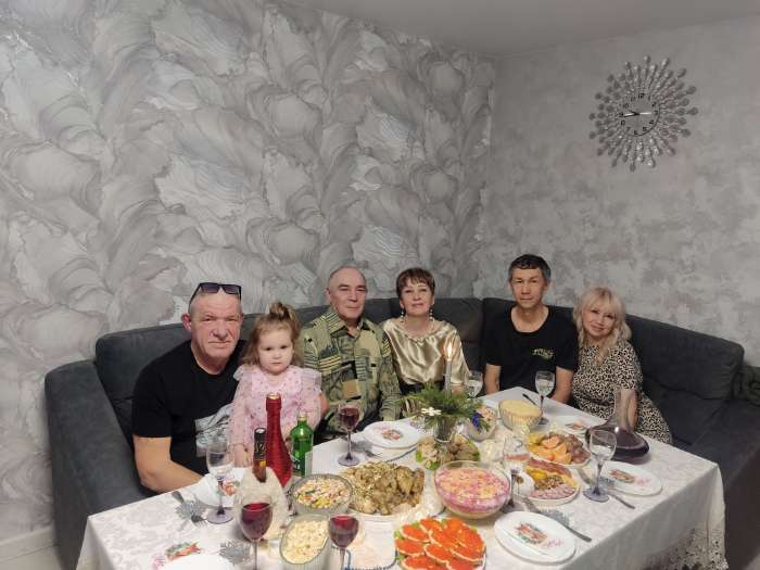 Фотография покупателя товара Часы настенные интерьерные «Ожеше», серия: Ажур, бесшумные, плавный ход, d=60 см, циферблат d=22 см, от батарейки 1×АА - Фото 1