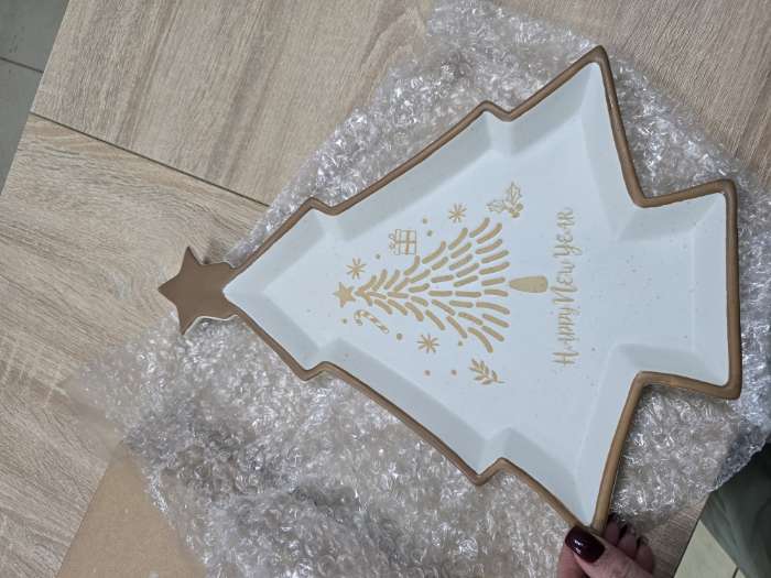Фотография покупателя товара Тарелка новогодняя SL Home «Ёлка», 28.5×29×3 см, керамика, белая - Фото 1