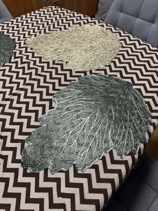 Фотография покупателя товара Набор кухонный «Доляна»: скатерть 145×200 см, салфетки 40×40 см-4 шт., коричневый, 100% п/э, рогожка 200 г/м² - Фото 2