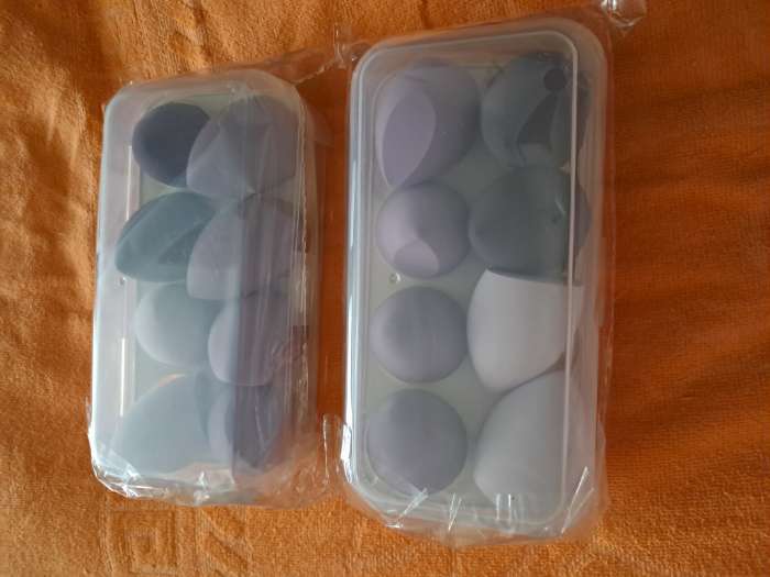 Фотография покупателя товара Спонжи для макияжа, набор - 8 шт., увеличиваются при намокании, фиолетовые - Фото 1