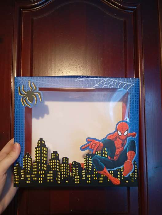 Фотография покупателя товара Коробка подарочная «Супергерой», 23.5×20.5×5.5 см - Фото 4