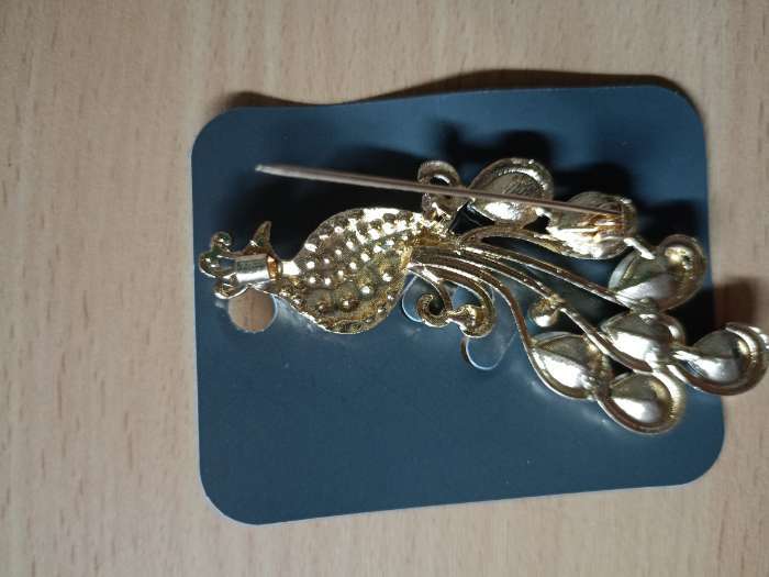 Фотография покупателя товара Брошь «Жар-птица» волшебная, цвет фиолетовый в серебре - Фото 3