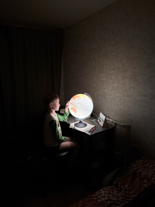 Фотография покупателя товара Глобус политический, Глобен «Классик Евро», диаметр 250 мм, с подсветкой - Фото 1