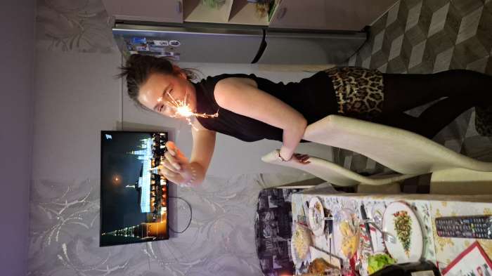 Фотография покупателя товара Бенгальские огни золотые «Фестивальные», 6 шт., 20 см, горение 30 сек. - Фото 58