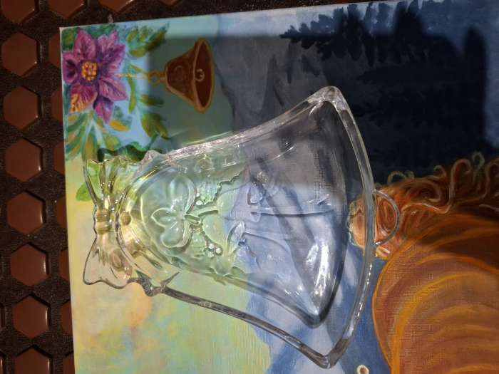 Фотография покупателя товара Блюдо «Новогоднее чудо. Колокол», 17.3×14.7×3.3 см, стекло, прозрачное - Фото 5