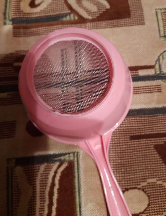 Фотография покупателя товара Воронка-сито пластиковая «Комбо», 24.5×12×14.5 см, МИКС - Фото 5