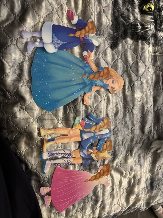 Фотография покупателя товара Игра на липучках «Наряжаемся на карнавал» - Фото 1