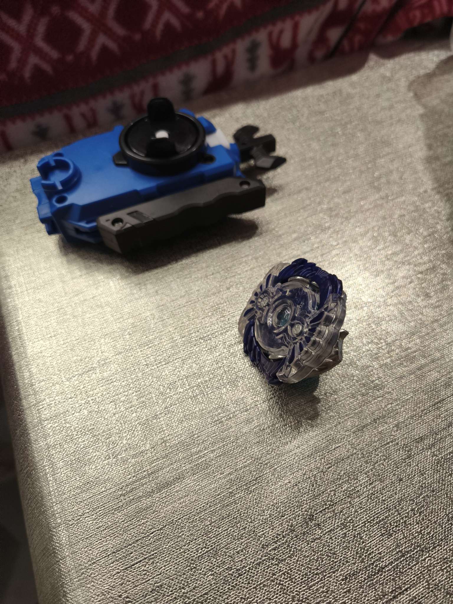 Фотография покупателя товара Боевой волчок ULTRA SPIN, с верёвочным устройством для запуска - Фото 1