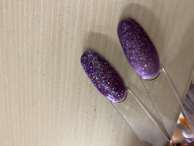 Фотография покупателя товара Гель-лак для ногтей "Искрящийся бриллиант", трёхфазный LED/UV, 10мл, цвет 001 серебряный - Фото 6