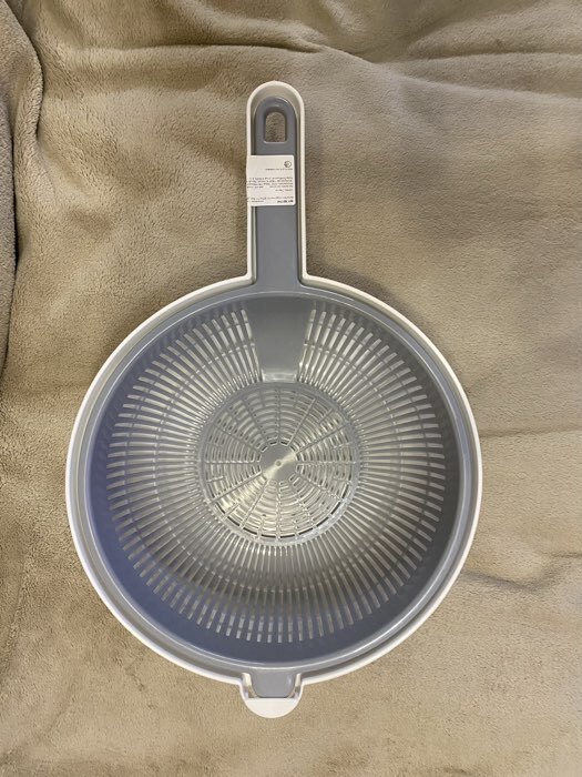 Фотография покупателя товара Дуршлаг с поддоном Альтернатива, 3 л, d=25 см, h=11.5 см, пластик, МИКС - Фото 1