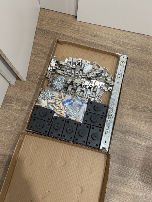 Фотография покупателя товара Шкаф двухстворчатый для одежды «Лора», 2 ящика, 2200×900×570 мм, цвет кашемир - Фото 9