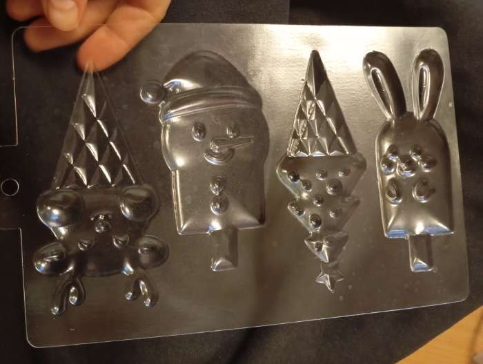 Фотография покупателя товара Форма для шоколада новогодняя «Новогоднее настроение», 21×14 см - Фото 11