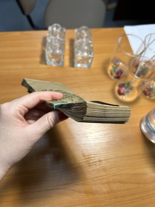 Фотография покупателя товара Пакет бумажный фасовочный новогодний, крафт, «Еловые веточки», 8×16 см без окна - Фото 7