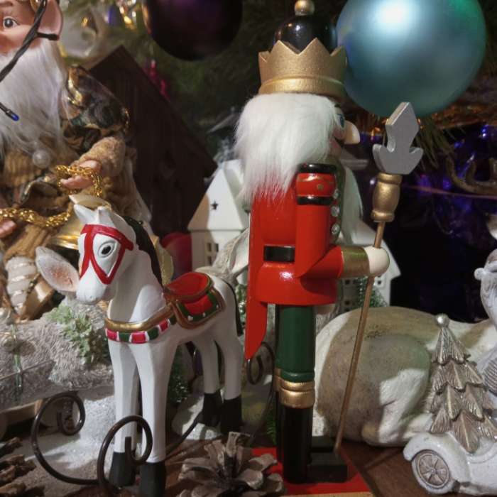 Фотография покупателя товара УЦЕНКА Новогодний сувенир «Щелкунчики» 5×8×24.5 см МИКС - Фото 2