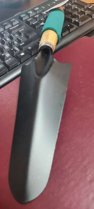 Фотография покупателя товара Совок посадочный Greengo, длина 33.5 см, ширина 6.5 см, деревянная ручка с поролоном - Фото 2