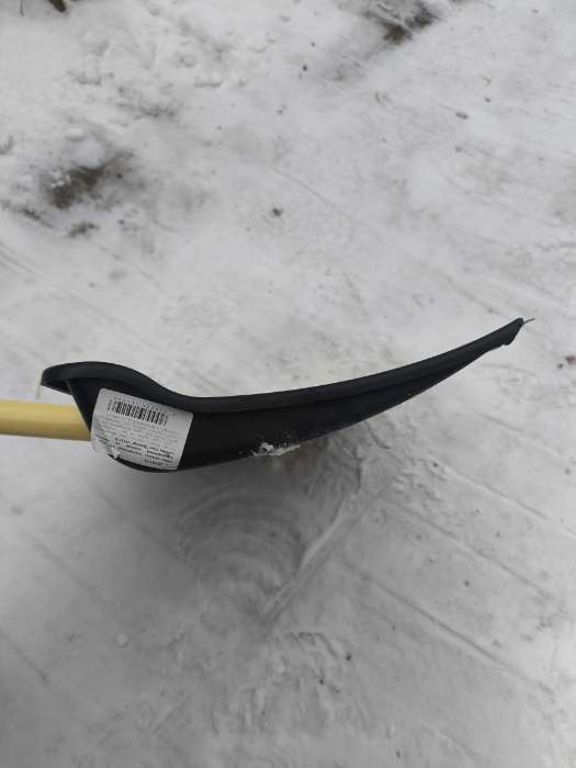 Фотография покупателя товара Ковш лопаты для уборки снега, 450×350 мм, пластик, оцинкованная планка, тулейка 32 мм - Фото 4