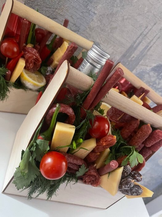 Фотография покупателя товара Подарочный ящик «Стелла», 20×12.5×20 см, деревянный, с ручкой - Фото 1