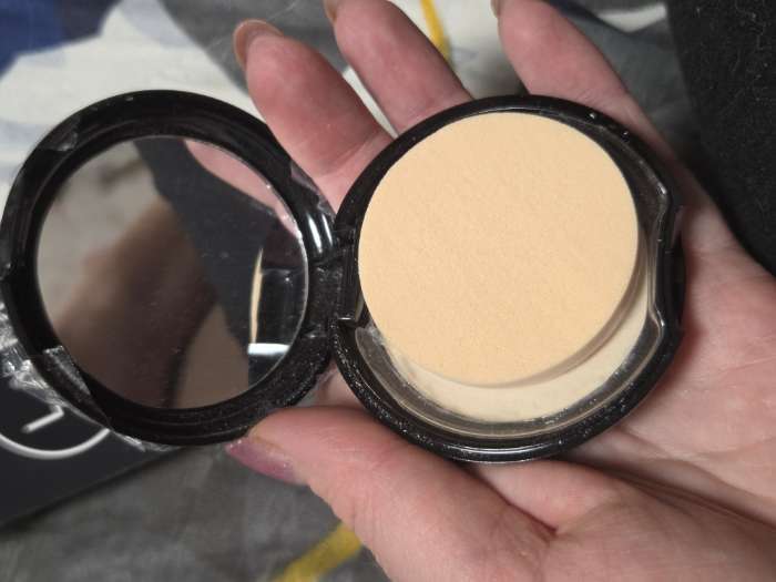 Фотография покупателя товара Пудра прессованная LAMEILA тон 3 - Фото 4