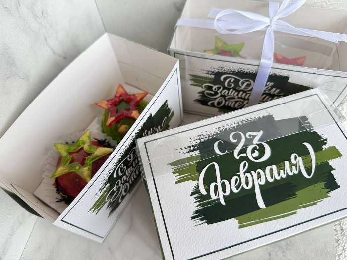 Фотография покупателя товара Коробка для капкейков, кондитерская упаковка с пластиковой крышкой, 2 ячейки, «8 марта», 16×8×10 см - Фото 1