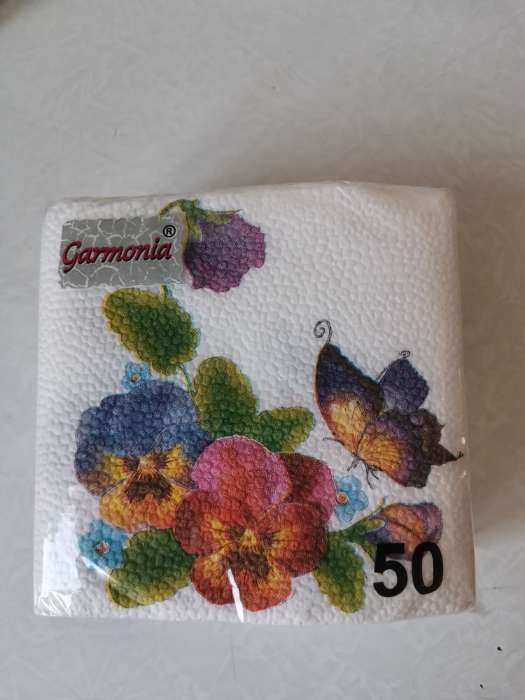Фотография покупателя товара Салфетки бумажные Гармония цвета Цветок и бабочка, 50 листов - Фото 1