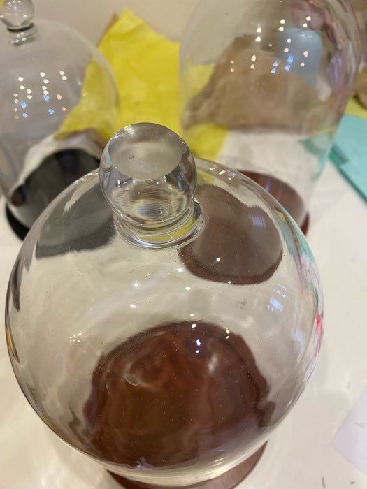 Фотография покупателя товара Стеклянный купол-клош с шариком на  подставке "Родрик", 29х15 см, стекло, коричневый - Фото 3