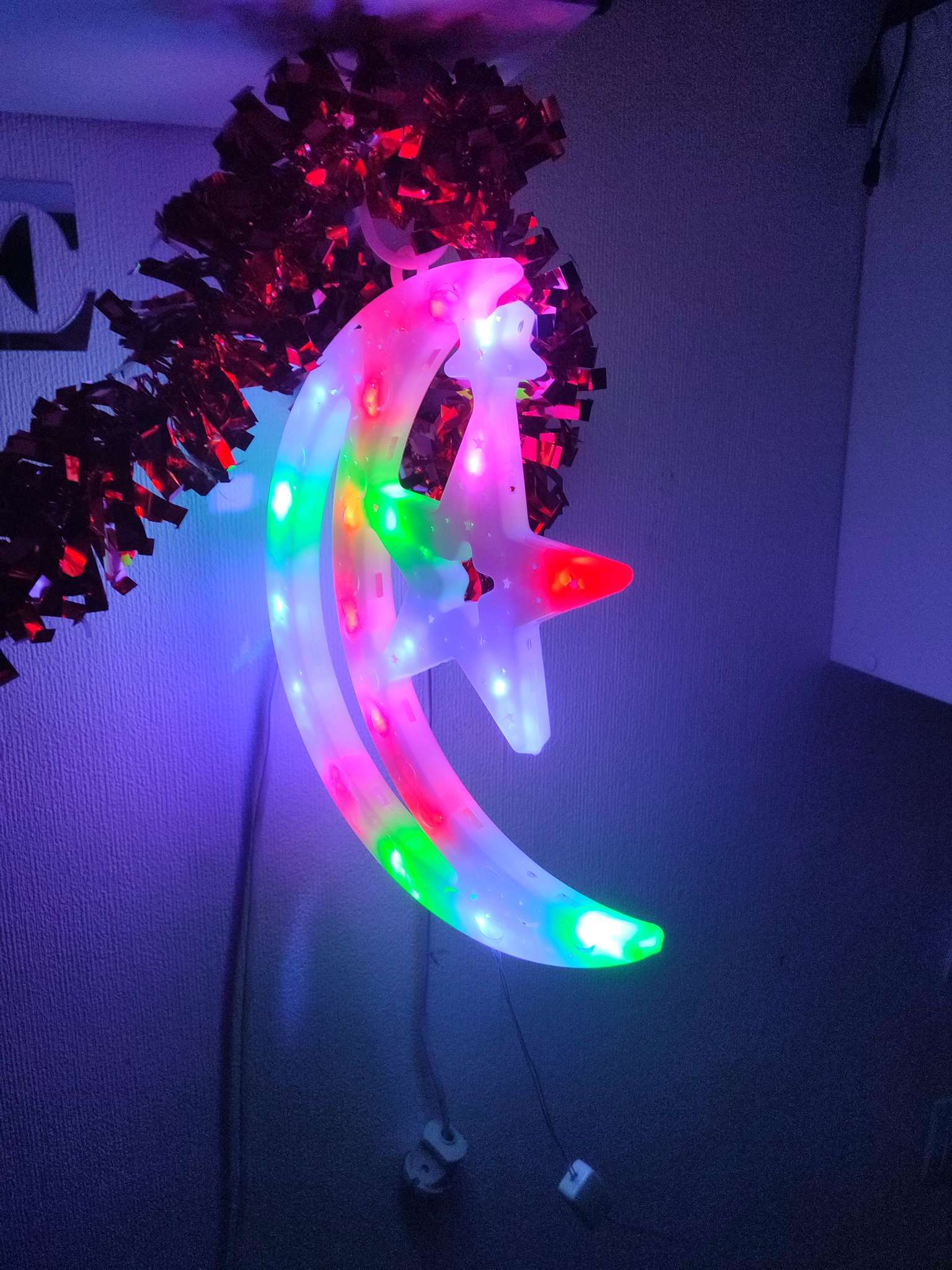 Фотография покупателя товара Светодиодная фигура «Месяц» 20×30 см, пластик, 220 В, свечение мульти (RG/RB) - Фото 1