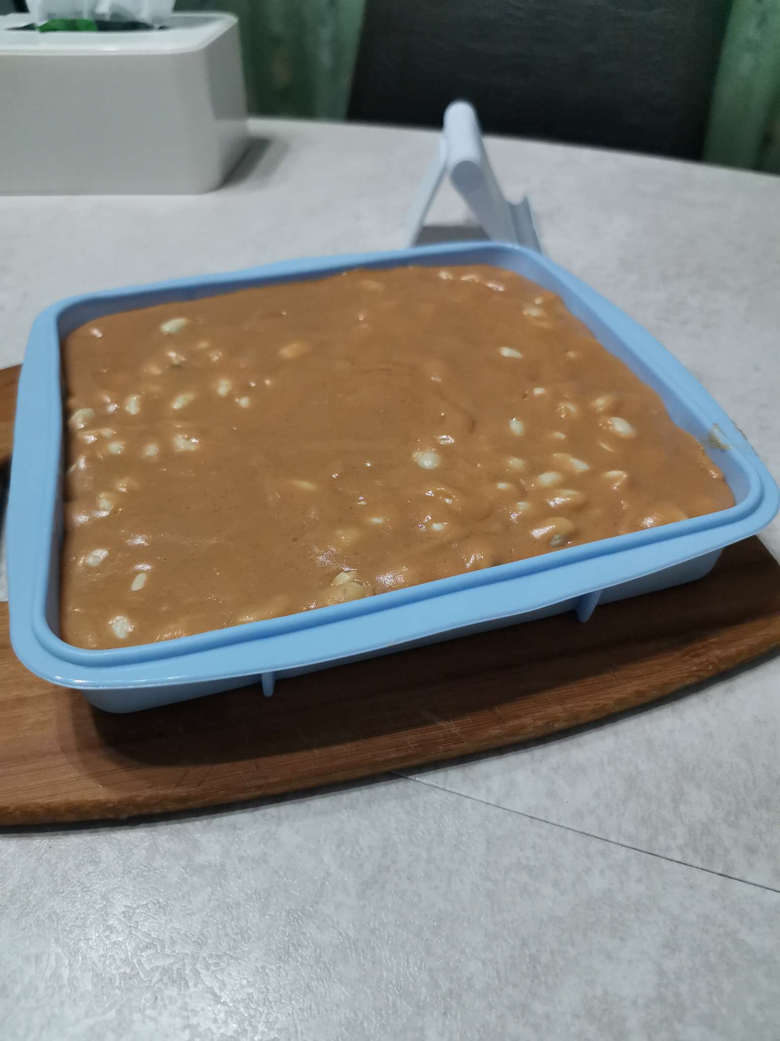 Фотография покупателя товара Форма для выпечки Доляна «Квадрат», силикон, 22×23×3.5 см, внутренний размер 20×19×3 см, голубая - Фото 2