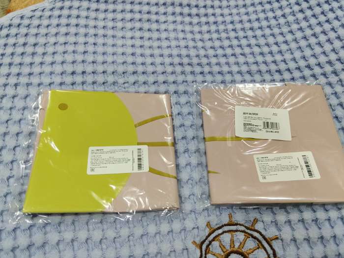 Фотография покупателя товара Воздушный шар фольгированный 25" «Ромашка», жёлтый сатин - Фото 4