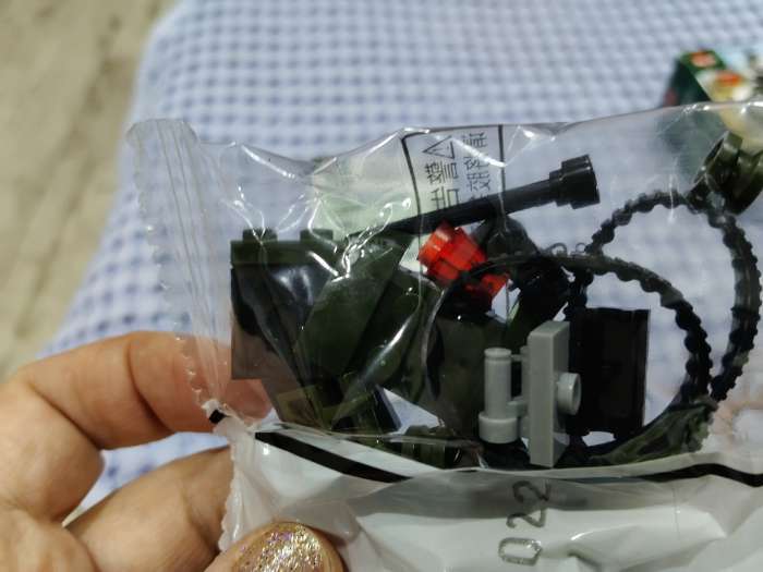 Фотография покупателя товара Конструктор «Броневик», 24 детали - Фото 1