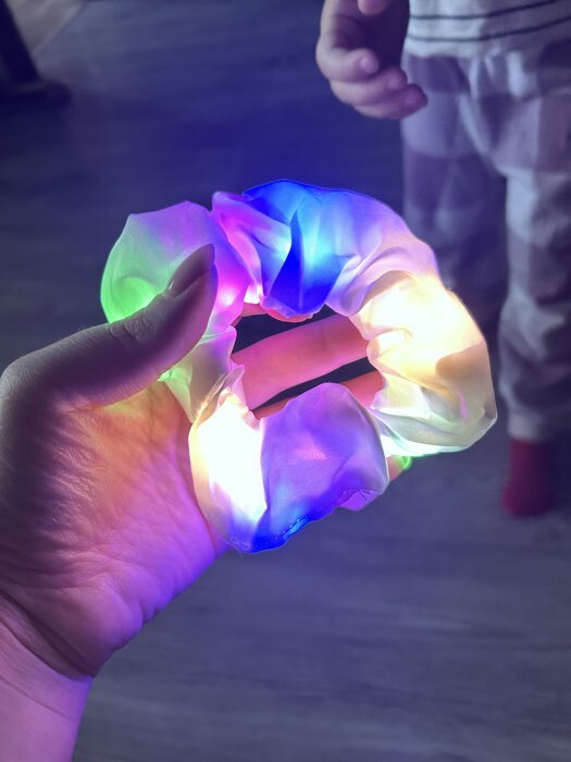 Фотография покупателя товара Резинка для волос светящиеся, атласная, ВИНКС - Фото 1