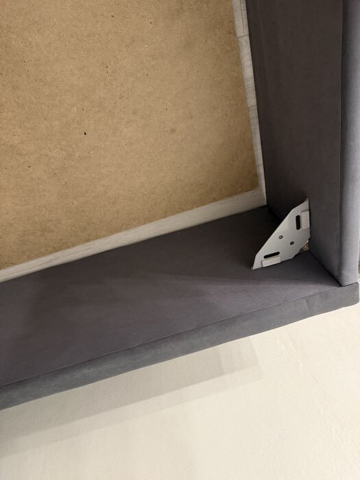 Фотография покупателя товара Кровать двуспальная интерьерная «Лана», с мягким изголовьем, с подъёмным механизмом, 1600×2000 мм, велюр, цвет графит - Фото 24