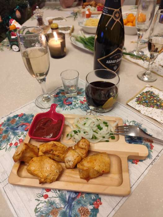 Фотография покупателя товара Доска - блюдо для подачи сервировочная Adelica «Лопата», 25×16.7×1.8 см, пропитано минеральным маслом, дерево берёза - Фото 2