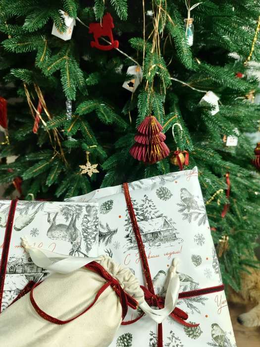 Фотография покупателя товара Набор упаковочной бумаги «Новогодний узор»,4 листа, 70 × 100 см - Фото 1